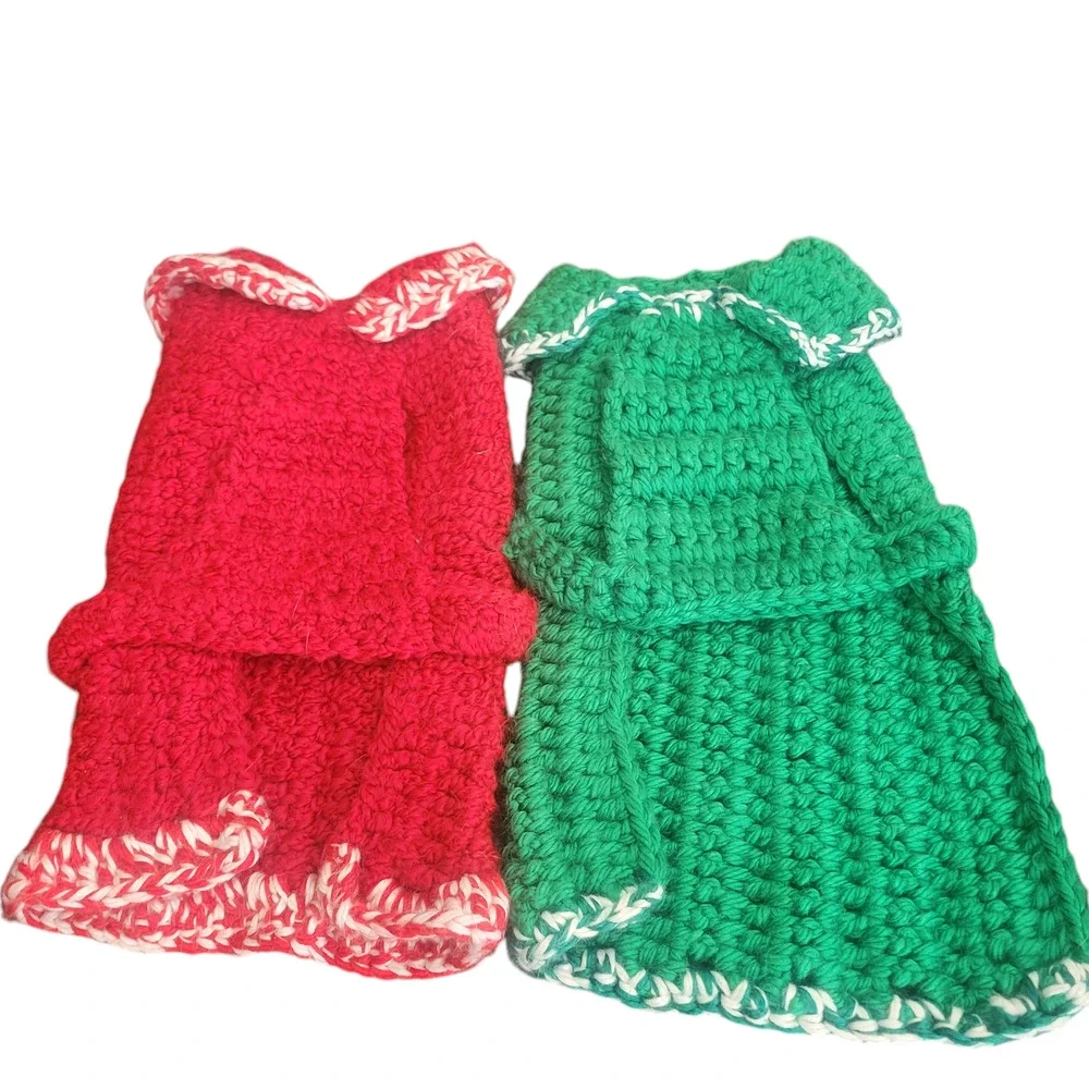 2 Dog Heavy Coats Sweaters Size Med Warm Winter Cable Knit Great for Holdiays